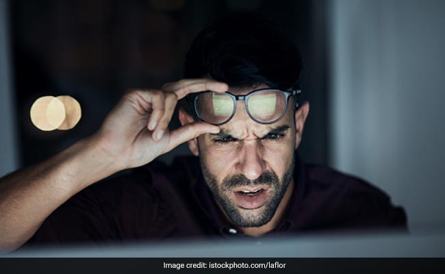 Exclusive: उम्र बढ़ना ही नहीं, Doctor ने बताए आंख में मोतियाबिंद होने के 5 बडे कारण, बच्चों तक की आंखों में आ जाता है धुंधलापन
