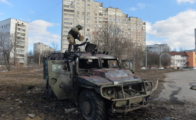 Russia and Ukraine begin first talks since Moscow assault