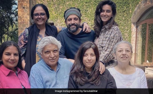 What Shibani Dandekar's Would-Be Mother-In-Law Honey Irani Said About Cooking Skills
