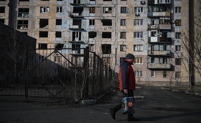 Russian Strikes Kill 8 Civilians In East Ukraine: Officials