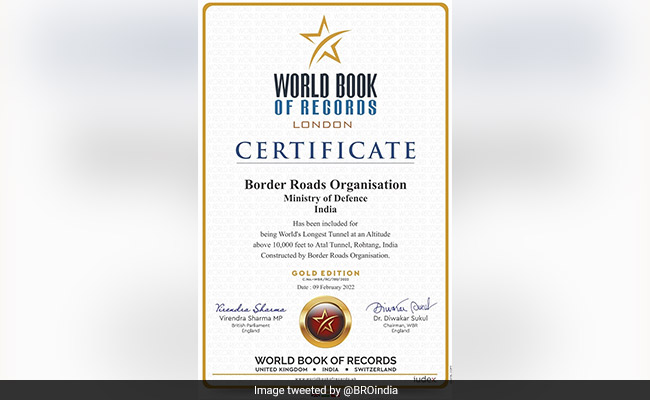 Atal Tunnel Certified By World Book Of Records As Longest Highway Tunnel