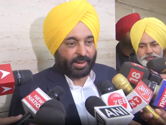 AAP के सीएम चेहरे भगवंत मान ने मतदान से पहले गुरुद्वारे में की अरदास