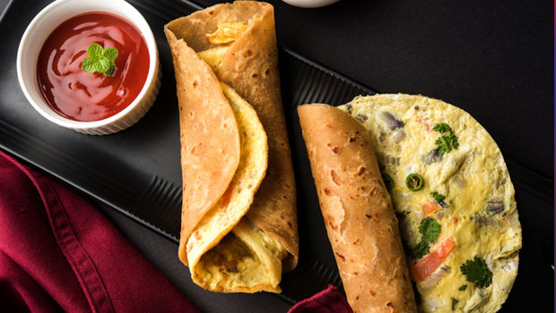 Paratha For Breakfast: हेल्दी, स्वादिष्ट और देसी ब्रेकफास्ट की है तलाश तो ट्राई करें ये पराठा रेसिपीज