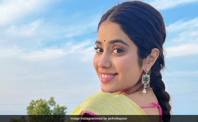 Janhvi Kapoor Shares Glimpses From Her Tirupati Diaries