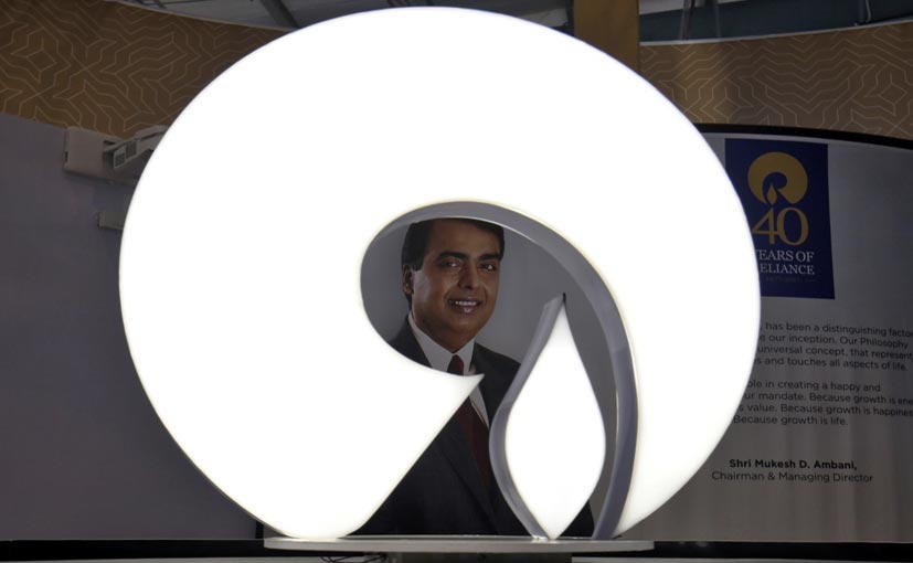 India's Reliance Considers Buying Out Revlon In U.S.