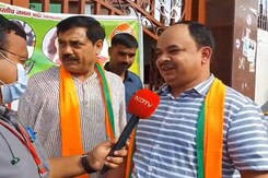 Celebrations Begin At BJP Office In Lucknow  - NDTV Reporter Diaries Celebrations Begin At BJP Office In Lucknow  - NDTV Reporter Diaries
