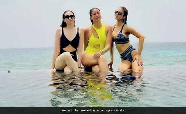 Kareena Kapoor's Beach Buddies - Sister Karisma And Natasha Poonawalla. See Holiday Pics