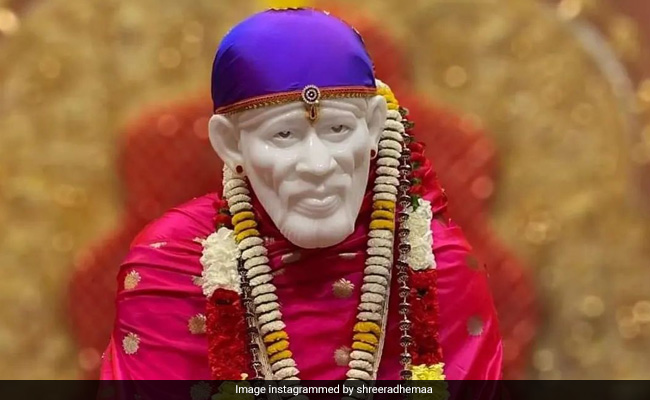 Sai Baba Bhog: साईं बाबा को लगाए जाते हैं इन चीजों के भोग, मान्यता है प्रसन्न होते हैं भगवान