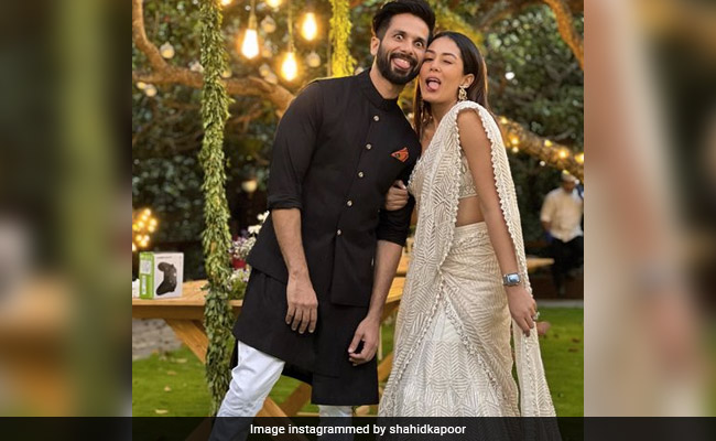 Just Shahid Kapoor And Mira Rajput Being Adorable At Sanah Kapur's Wedding