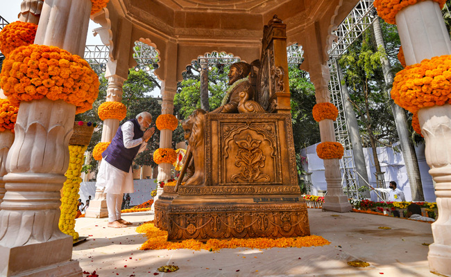 A Day After Shivaji Statue Inaugurated By PM Modi, Tile From Canopy Falls