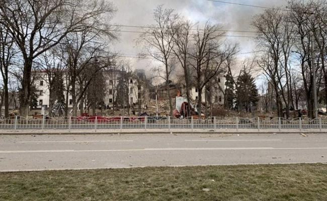 Russia Says It Will Open Humanitarian Corridor From Mariupol Today