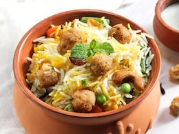 Kid's Lunchbox Recipe: बच्चे के लिए टिफिन में बनाएं प्रोटीन से भरपूर सोयाबीन पुलाव, नोट करें रेसिपी Kid's Lunchbox Recipe: बच्चे के लिए टिफिन में बनाएं प्रोटीन से भरपूर सोयाबीन पुलाव, नोट करें रेसिपी