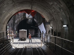 Pune News: अंडरग्राउंट मेट्रोच्या वर बोअर मारल्याचा प्रकार; महामेट्रोचं मोठं नुकसान, गुन्हा दाखल