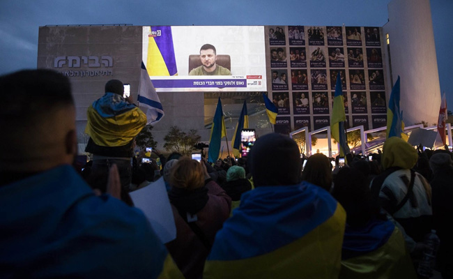 Volodymyr Zelensky's Virtual World Tour Proves A New Weapon In Russia War