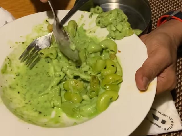 Taking Leftover Restaurant Food, In A Sustainable Way