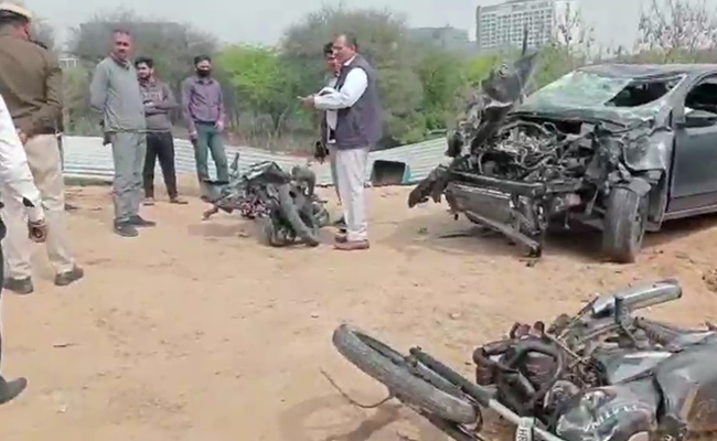 4 Killed As Speeding Car Rams 2 Bikes In Gurgaon, Driver Detained