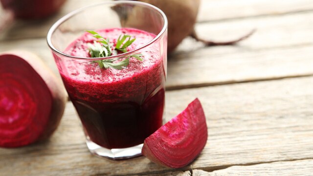 Kanji is prepared with carrots and beetroot