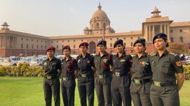 'पुरुषों का एकाधिकार नहीं'... सेना में महिला अधिकारियों को मिलेगा परमानेंट कमीशन, सुप्रीम कोर्ट का बड़ा फैसला