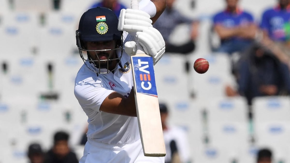 India vs Sri Lanka, 2nd Check, Day 1 Dwell Rating: Onus On Shreyas Iyer As Wickets Proceed To Tumble India vs Sri Lanka, 2nd Check, Day 1 Dwell Rating: Onus On Shreyas Iyer As Wickets Proceed To Tumble