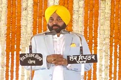 AAP's Bhagwant Mann Sworn In As Punjab Chief Minister AAP's Bhagwant Mann Sworn In As Punjab Chief Minister