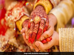 Vastu Tips: विवाह में आ रही हो अड़चन या फिर चाहिए अच्छा रिश्ता हर दोष को दूर करते हैं ये उपाय Vastu Tips: विवाह में आ रही हो अड़चन या फिर चाहिए अच्छा रिश्ता हर दोष को दूर करते हैं ये उपाय