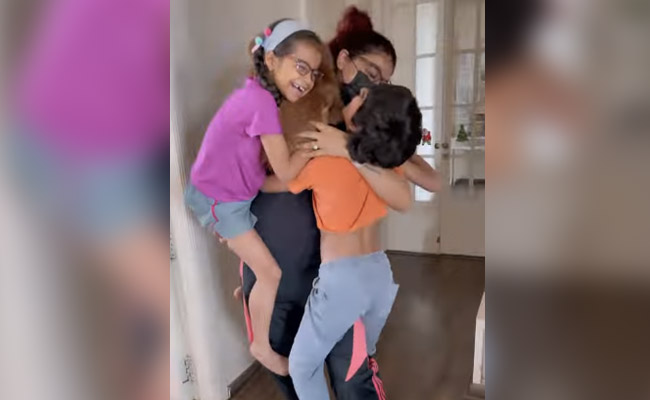 This Is How Ayushmann Khurrana's Wife Tahira Gets Greeted After "Few Hours Of Work"