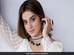 देखें अक्षरा सिंह के 5 ग्लैमरस Photos, इनके स्टाइल को देख घबराती हैं बॉलीवुड एक्ट्रेस देखें अक्षरा सिंह के 5 ग्लैमरस Photos, इनके स्टाइल को देख घबराती हैं बॉलीवुड एक्ट्रेस