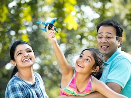 स्कूल जाने वाले बच्चों के हर माता-पिता को इन बातों का रखना चाहिए ख्याल, गर्मी और लू से बचने में मिलेगी मदद स्कूल जाने वाले बच्चों के हर माता-पिता को इन बातों का रखना चाहिए ख्याल, गर्मी और लू से बचने में मिलेगी मदद