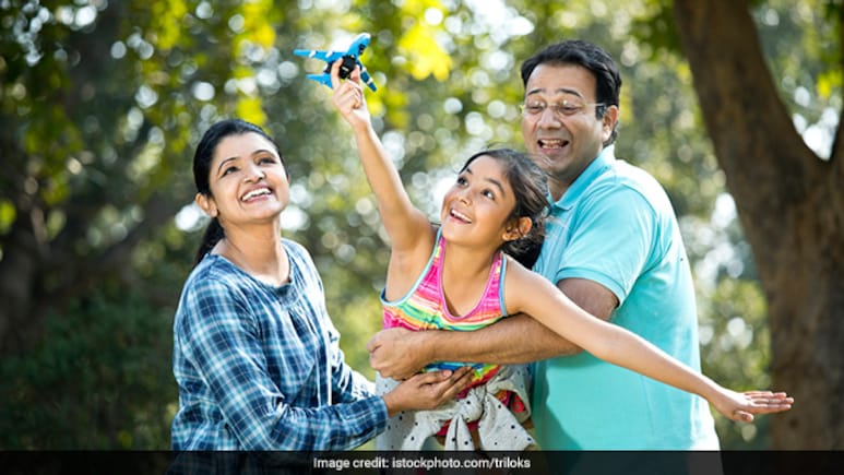 माता-पिता के पास कौन से तीन सबसे महत्वपूर्ण गुण होने चाहिए, पीडियाट्रिशियन ने बताई अच्छे पैरेंट्स की क्वालिटी