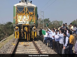 Indian Railways' First 'Gati Shakti' Cargo Terminal Commissioned In Asansol Division Of Eastern Railway Indian Railways' First 'Gati Shakti' Cargo Terminal Commissioned In Asansol Division Of Eastern Railway