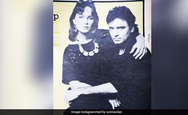ICYMI: Soni Razdan And <i>Buniyaad</i> Co-Star Mazhar Khan's Throwback