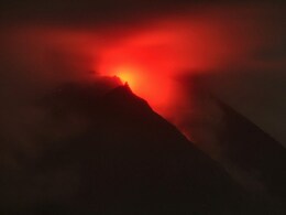 Indonesia's Merapi Spews Out Volcanic Lava And Ash, Hundreds Evacuate