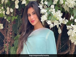 मौनी रॉय ने शेयर कीं ट्रेडिशनल ड्रेस में तस्वीरें तो अर्जुन बिजलानी ने की सादगी की तारीफ मौनी रॉय ने शेयर कीं ट्रेडिशनल ड्रेस में तस्वीरें तो अर्जुन बिजलानी ने की सादगी की तारीफ