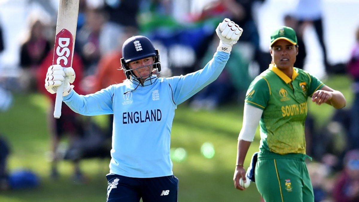 Women's World Cup: Danni Wyatt, Sophie Ecclestone Star As England Crush South  Africa In Semi-Finals | Cricket News
