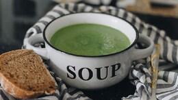 Palak Paratha And More: 6 Healthy Spinach Recipes To Try This Winter - Video Inside