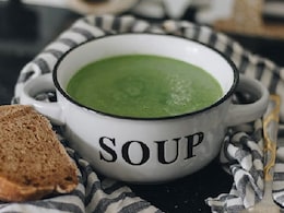 Palak Paratha And More: 6 Healthy Spinach Recipes To Try This Winter - Video Inside