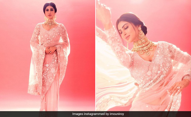 Mouni Roy's Dreamy Pink <i>Saree</i> Is Spinning Tales Of Springtime Wonder