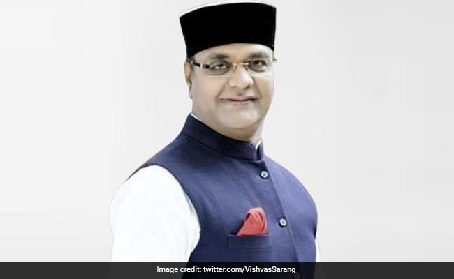 'नॉन परफॉर्मेंस लिस्ट में राहुल का नाम सबसे पहले हो': दिग्विजय पर तंज कसते हुए NDTV बोले विश्वास सारंग