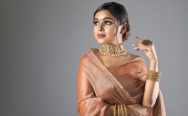 Continue Your Style Streak With These Elegant Organza Sarees