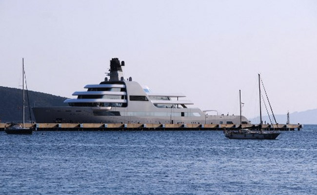 Russian Billionaire's Luxury Superyacht Docks In Turkey Following EU Sanctions