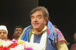 "Dictatorship Under PM Modi": Shatrughan Sinha Slams Centre On Fuel Price Hike "Dictatorship Under PM Modi": Shatrughan Sinha Slams Centre On Fuel Price Hike