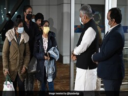 "183 Returned To Motherland From Ukraine Today, More Coming": Minister "183 Returned To Motherland From Ukraine Today, More Coming": Minister