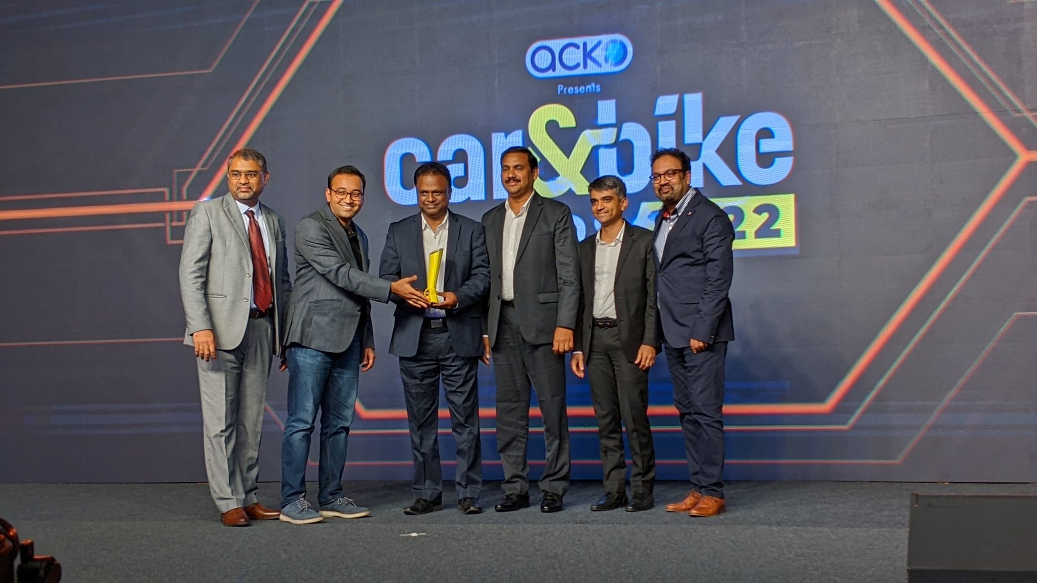 carandbike Awards 2022: Mid-Size SUV Of The Year - Mahindra XUV700
