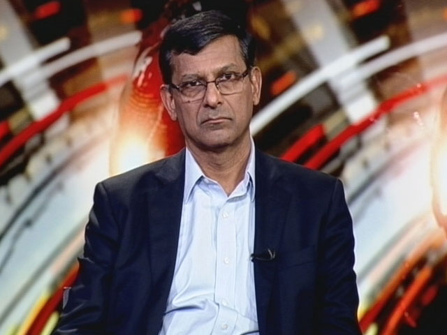 Will Sanctions Against Russia Impact Primacy Of US Dollar?