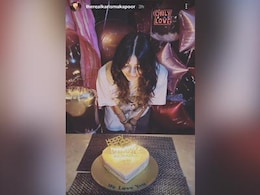 Karisma Kapoor's Daughter Samaira Marks 17th Birthday With This Delicious Cake Karisma Kapoor's Daughter Samaira Marks 17th Birthday With This Delicious Cake