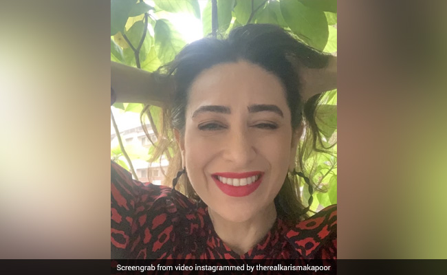 Karisma Kapoor's Sunday Post Is About "Summer"