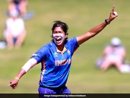 झूलन गोस्वामी को लॉर्ड्स में शानदार विदाई देने को तैयार है भारत: हरमनप्रीत कौर झूलन गोस्वामी को लॉर्ड्स में शानदार विदाई देने को तैयार है भारत: हरमनप्रीत कौर