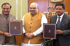Assam, Meghalaya Sign "Historic" Agreement To Solve 50-Year-Old Dispute Assam, Meghalaya Sign "Historic" Agreement To Solve 50-Year-Old Dispute