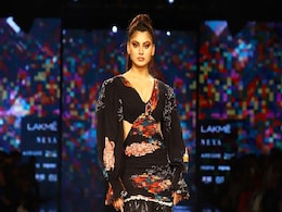 उर्वशी रौतेला ने FDCI लैक्मे फैशन वीक में किया कैटवॉक, स्टनिंग लुक ने जीता लोगों का दिल  उर्वशी रौतेला ने FDCI लैक्मे फैशन वीक में किया कैटवॉक, स्टनिंग लुक ने जीता लोगों का दिल