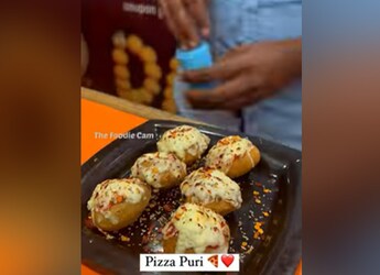 Wait, What!? Surat Vendor Combines Pizza And Pani Puri To Give Pizza Puri Wait, What!? Surat Vendor Combines Pizza And Pani Puri To Give Pizza Puri